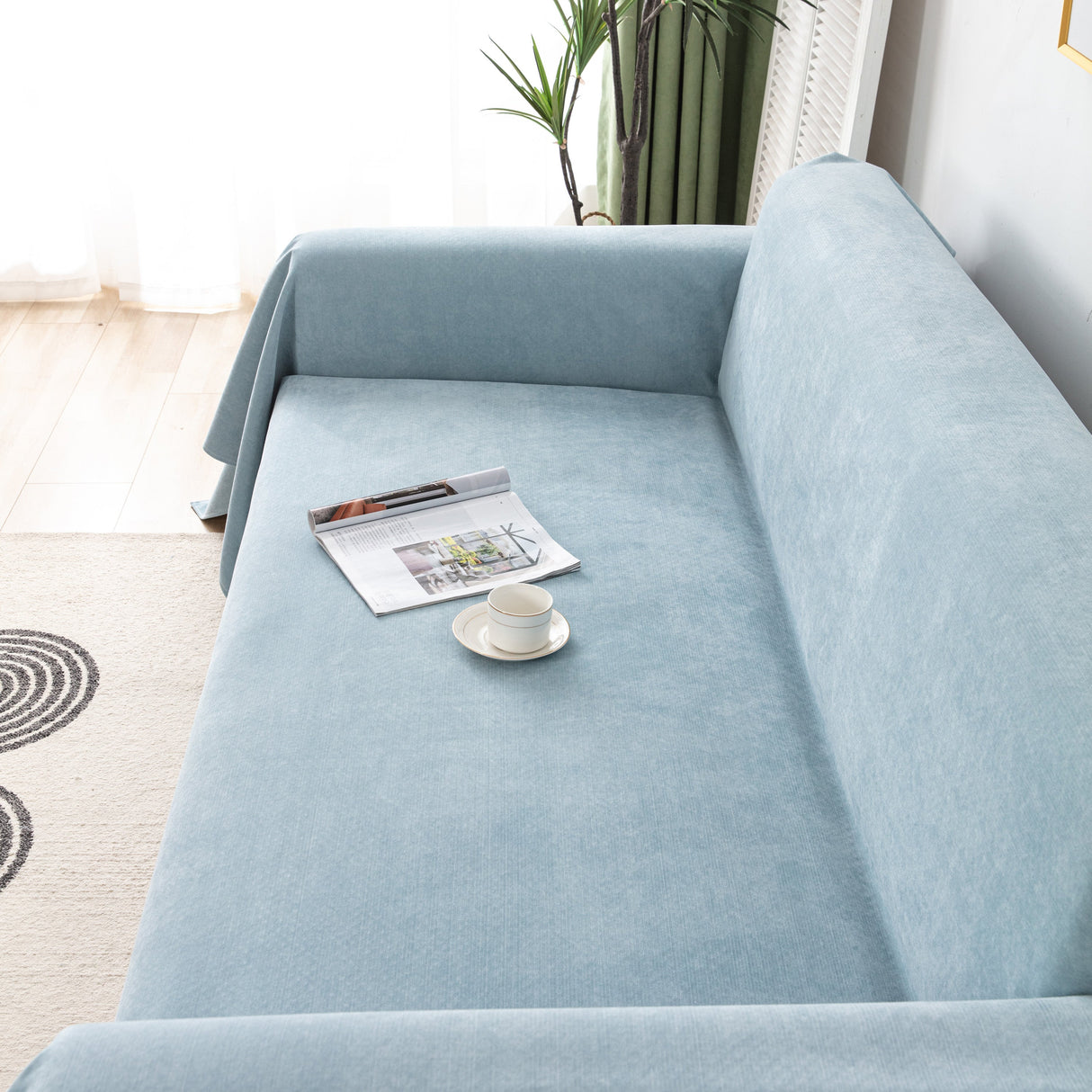 Waterproof Scratch-Resistant Furniture Covers for Pets, Non-Slip Couch Cover Throw