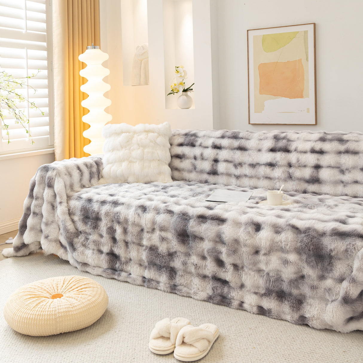 Thick Faux Fur Couch Cover Fluffy Fuzzy Warm Washable Furniture Protector for Kids Pets