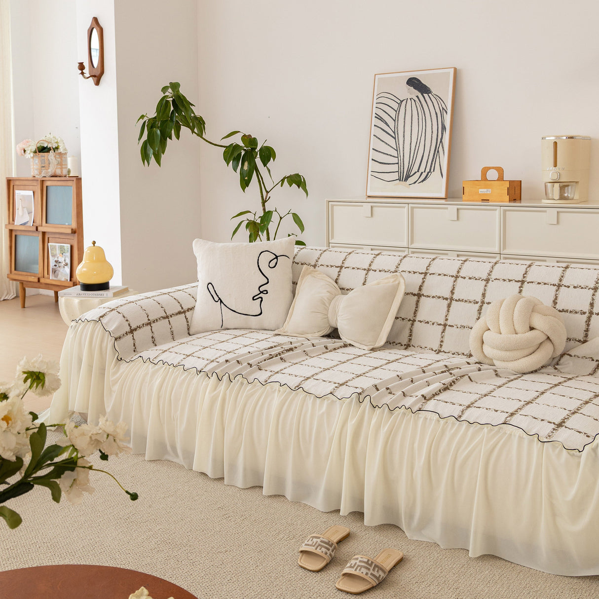 Grid Sofa Cover with Ruffle Skirt – Soft, Decorative, Full-Cover Couch Protector