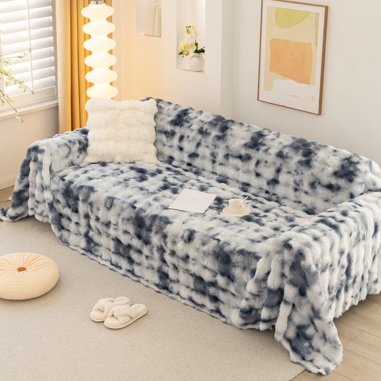 Thick Faux Fur Couch Cover Fluffy Fuzzy Warm Washable Furniture Protector for Kids Pets