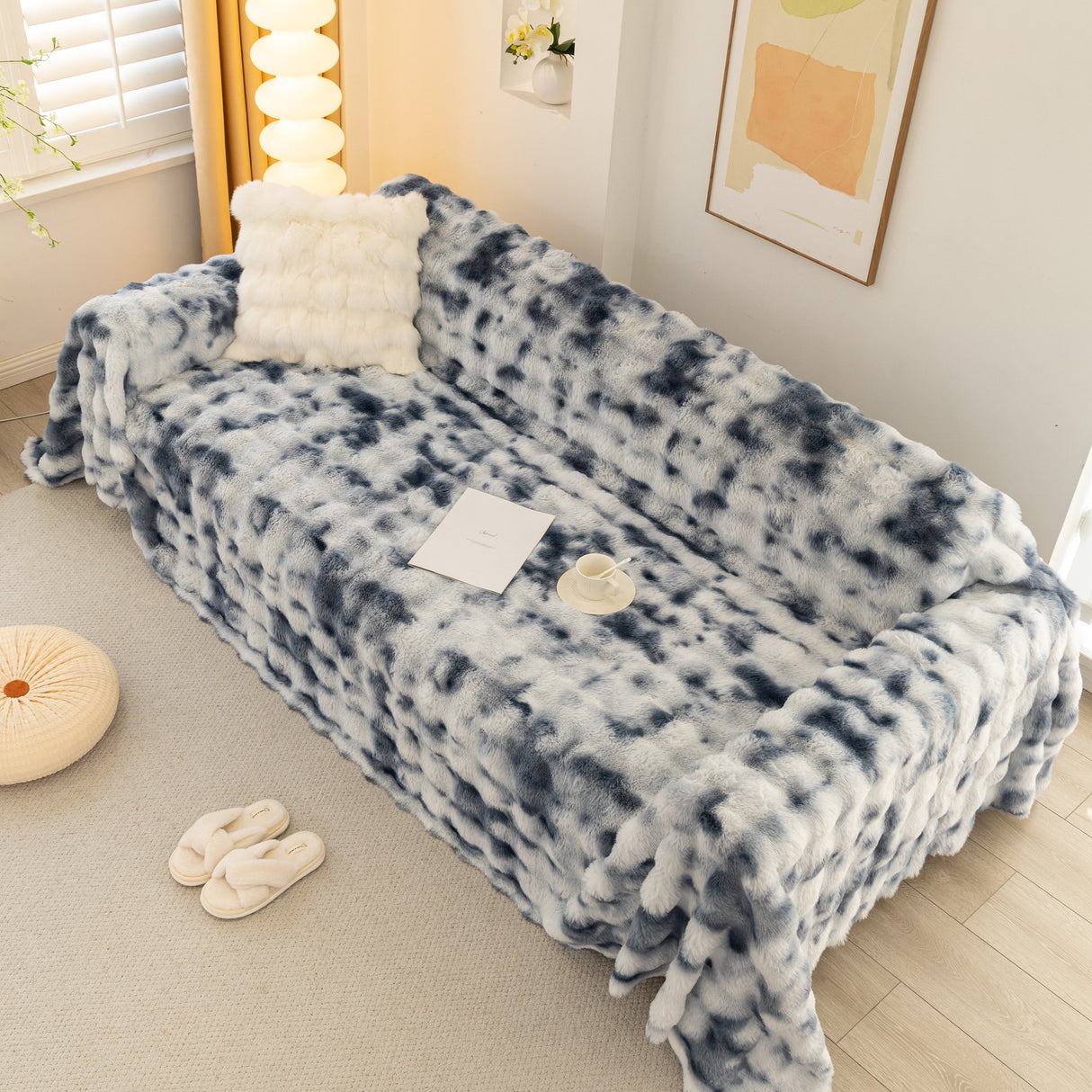 Thick Faux Fur Couch Cover Fluffy Fuzzy Warm Washable Furniture Protector for Kids Pets