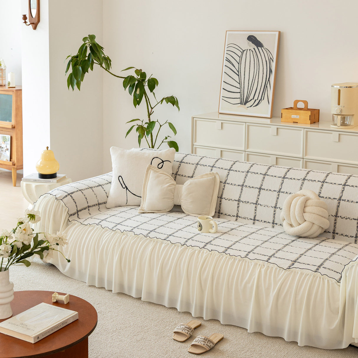 Grid Sofa Cover with Ruffle Skirt – Soft, Decorative, Full-Cover Couch Protector