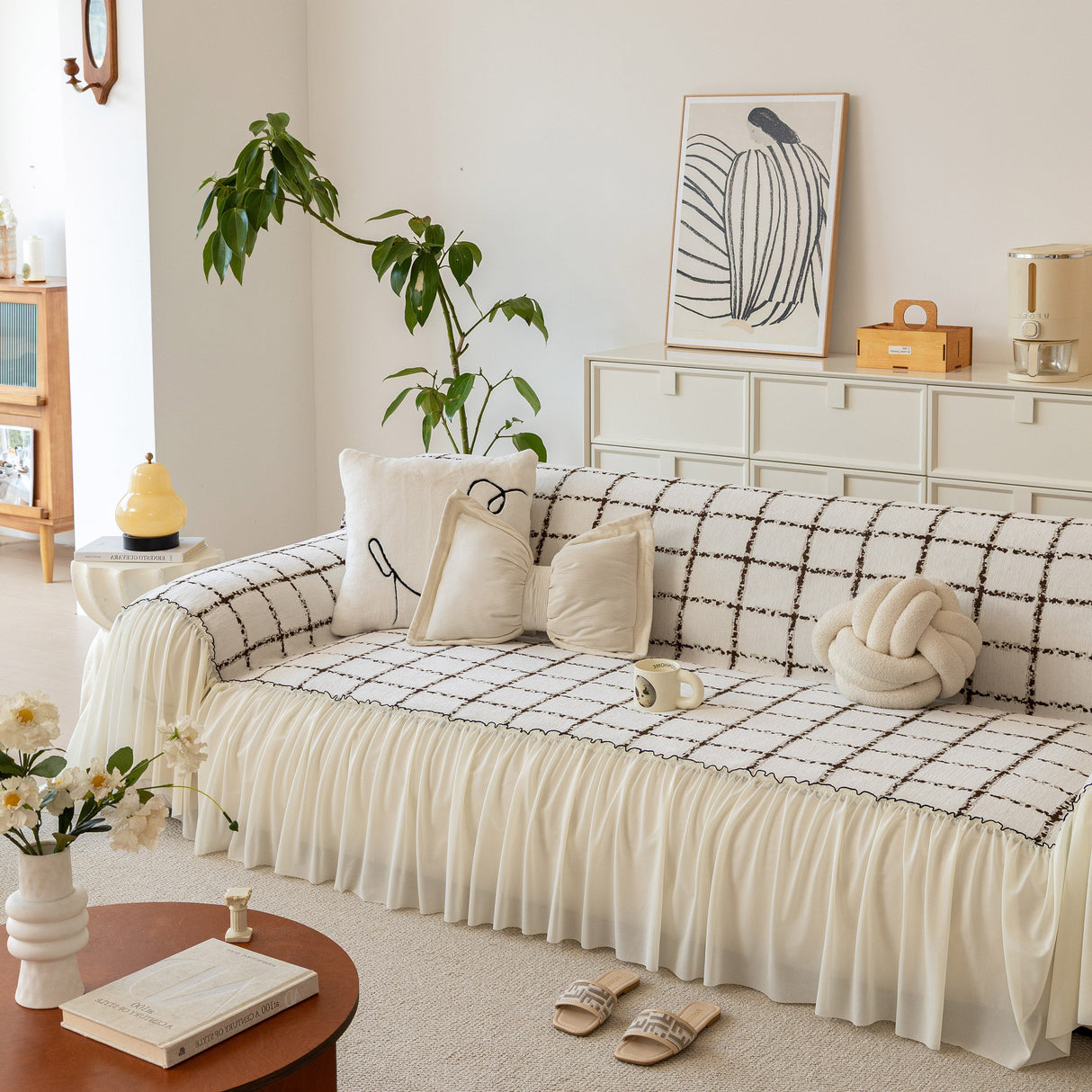 Grid Sofa Cover with Ruffle Skirt – Soft, Decorative, Full-Cover Couch Protector