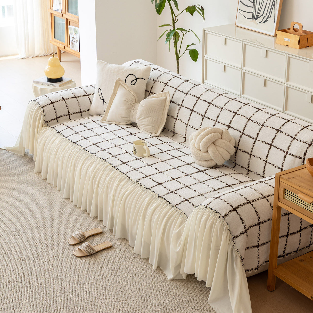 Grid Sofa Cover with Ruffle Skirt – Soft, Decorative, Full-Cover Couch Protector