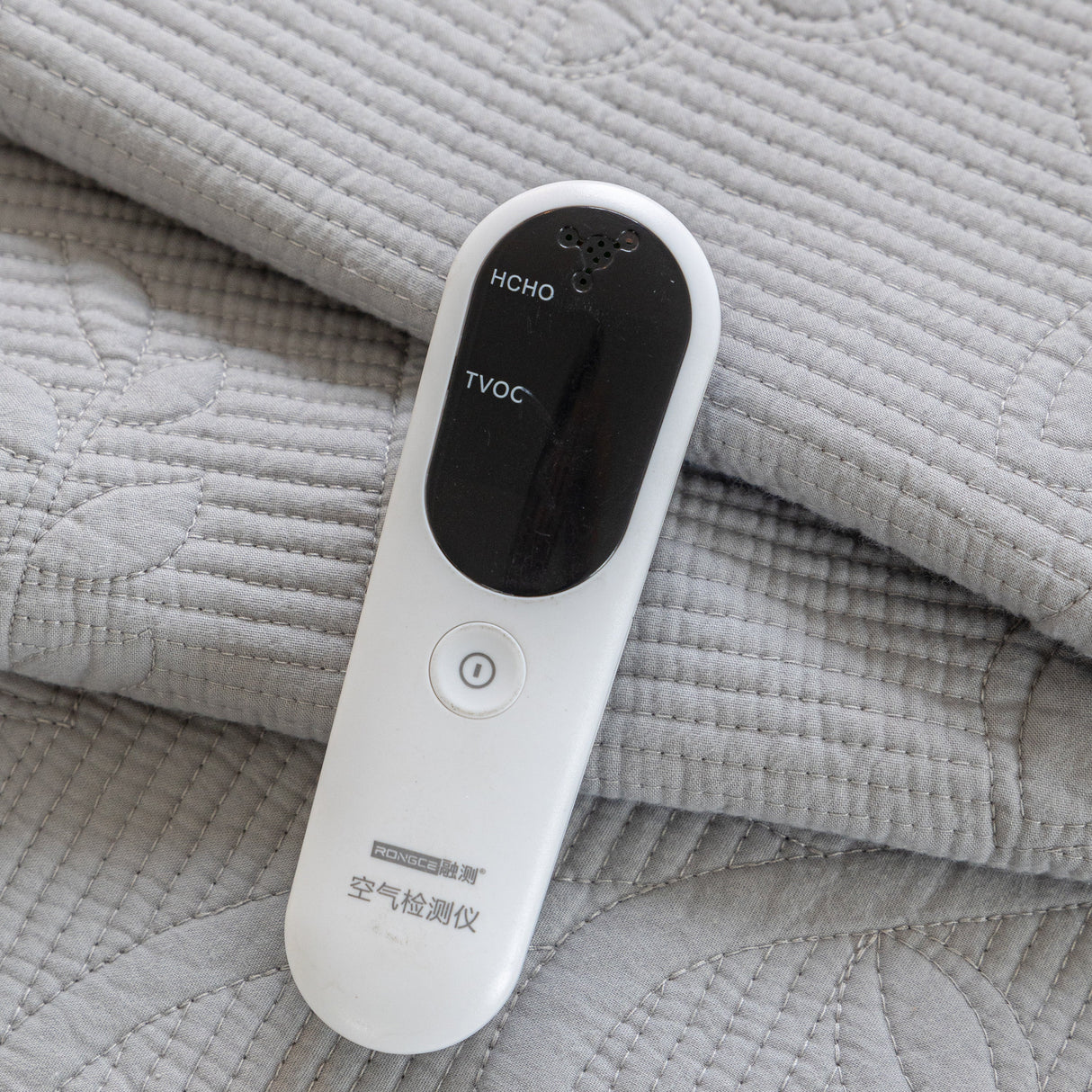 Floral Cotton Quilted Sofa Cover, Non-Slip Couch Protector with Scalloped Edges