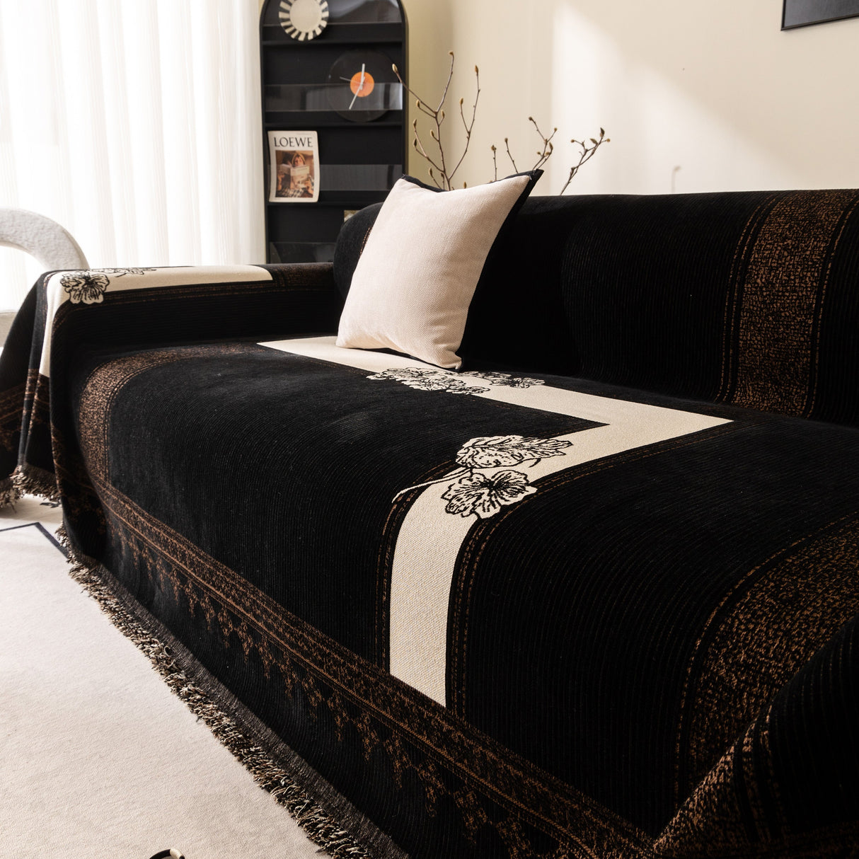 Jacquard Floral Band Sofa Cover with Tassels, Thick Textured Couch Throw Blanket