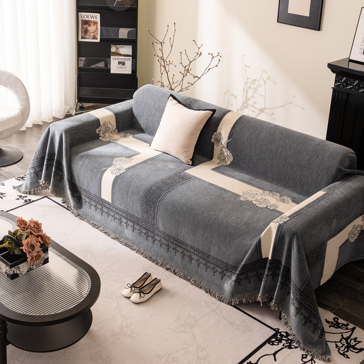 Jacquard Floral Band Sofa Cover with Tassels, Thick Textured Couch Throw Blanket