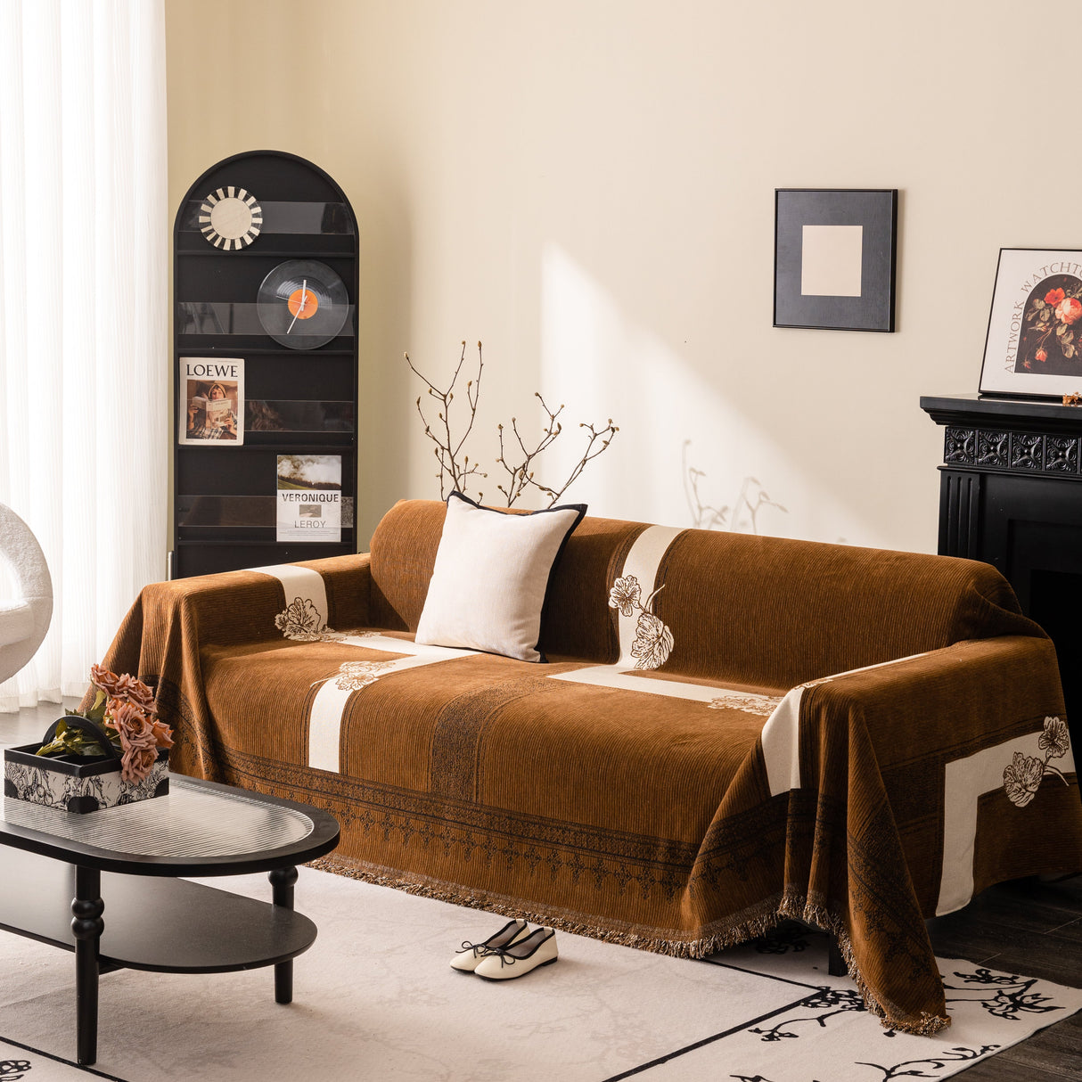 Jacquard Floral Band Sofa Cover with Tassels, Thick Textured Couch Throw Blanket