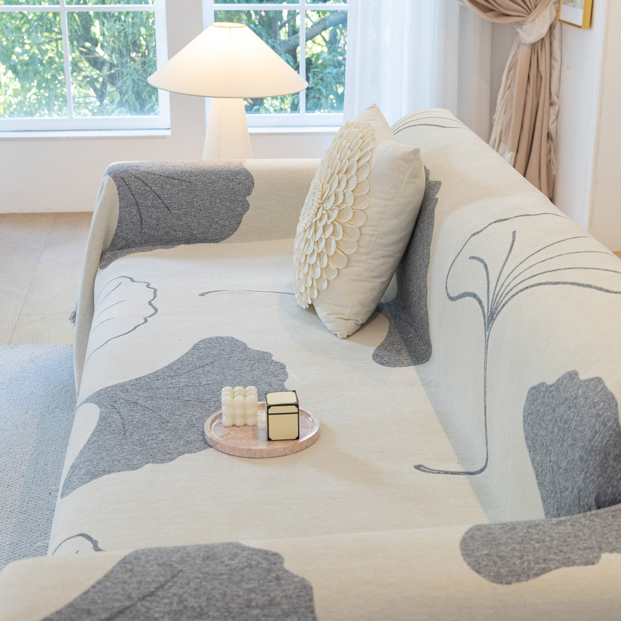 Cozy Couch Throw Blanket with Tassels, Jacquard Leaf Pattern Furniture Protector