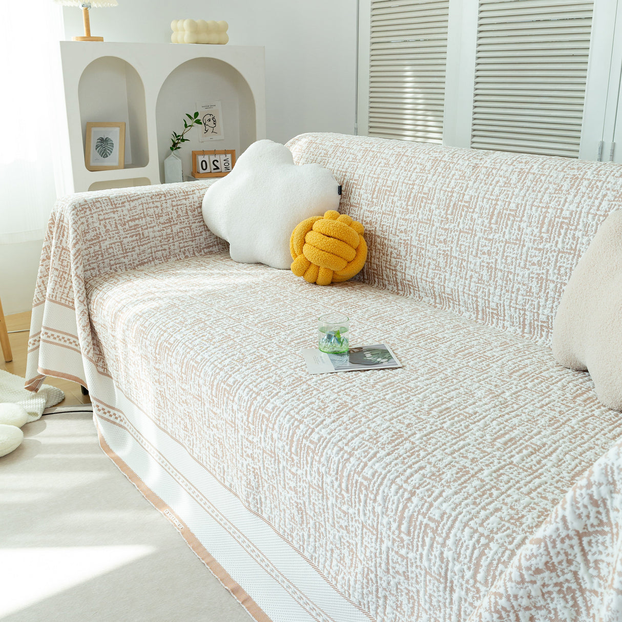 Cooling Throws for Sofas and Chairs, Scratch Resistant Couch Protector Blanket