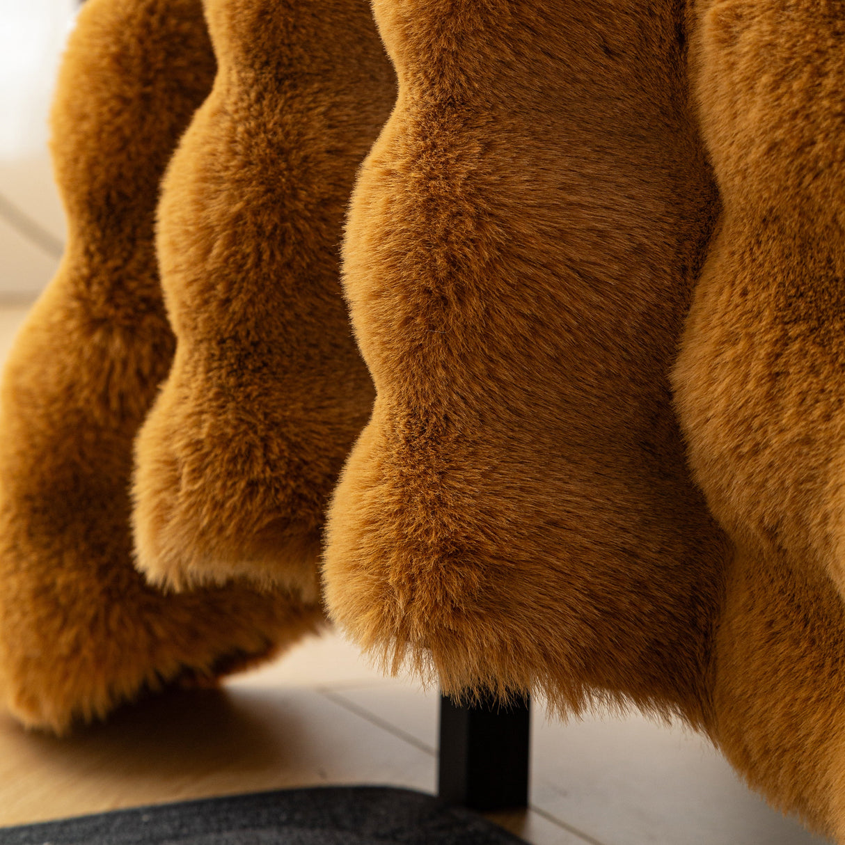 Thick Faux Fur Sofa Cover Fluffy Plush Warm Sofa Slipcover Furniture Protector for Couch Bed