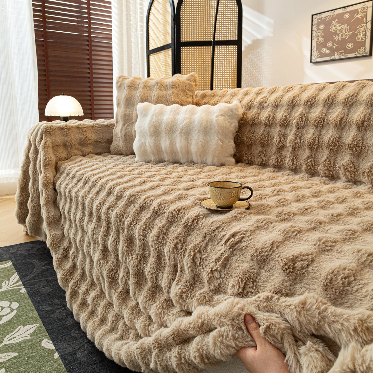 Thick Faux Fur Sofa Cover Fluffy Plush Warm Sofa Slipcover Furniture Protector for Couch Bed