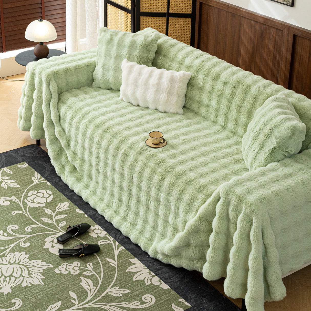 Thick Faux Fur Sofa Cover Fluffy Plush Warm Sofa Slipcover Furniture Protector for Couch Bed