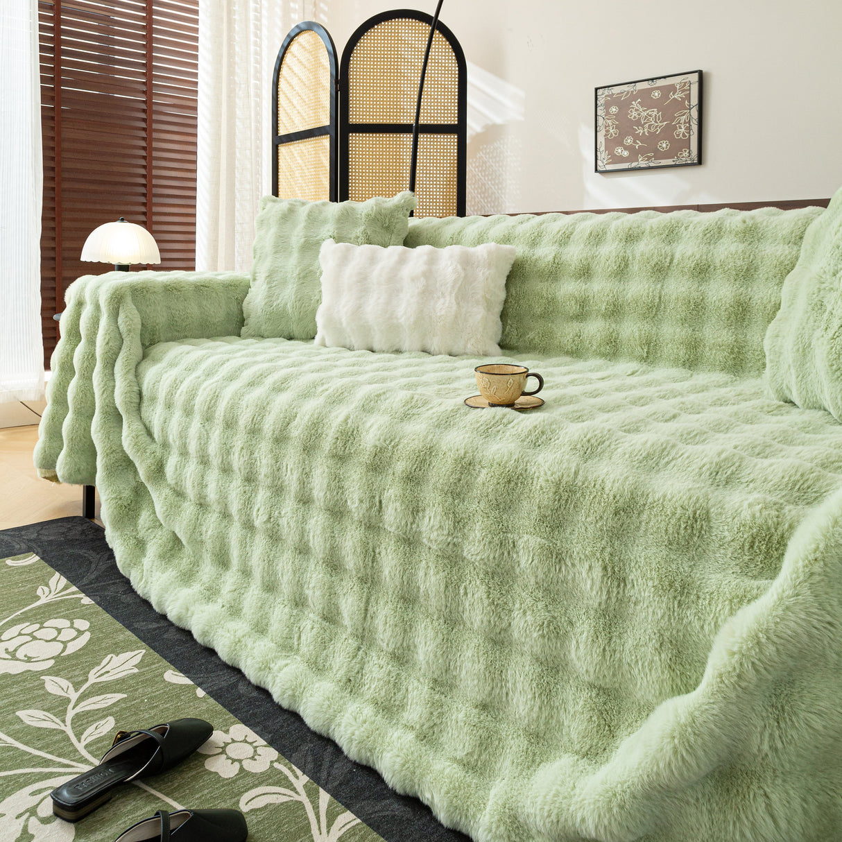 Thick Faux Fur Sofa Cover Fluffy Plush Warm Sofa Slipcover Furniture Protector for Couch Bed