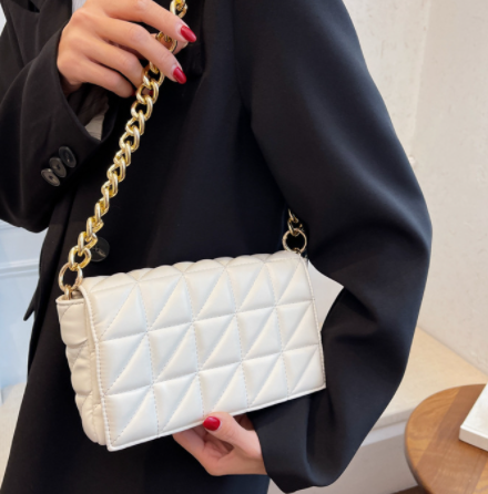 New Adorable Women's Handbag Green Small Flap Shoulder Bag In Thick Metal Chain Women's Clutch Bags Luxury Ladies Shoulder Purse