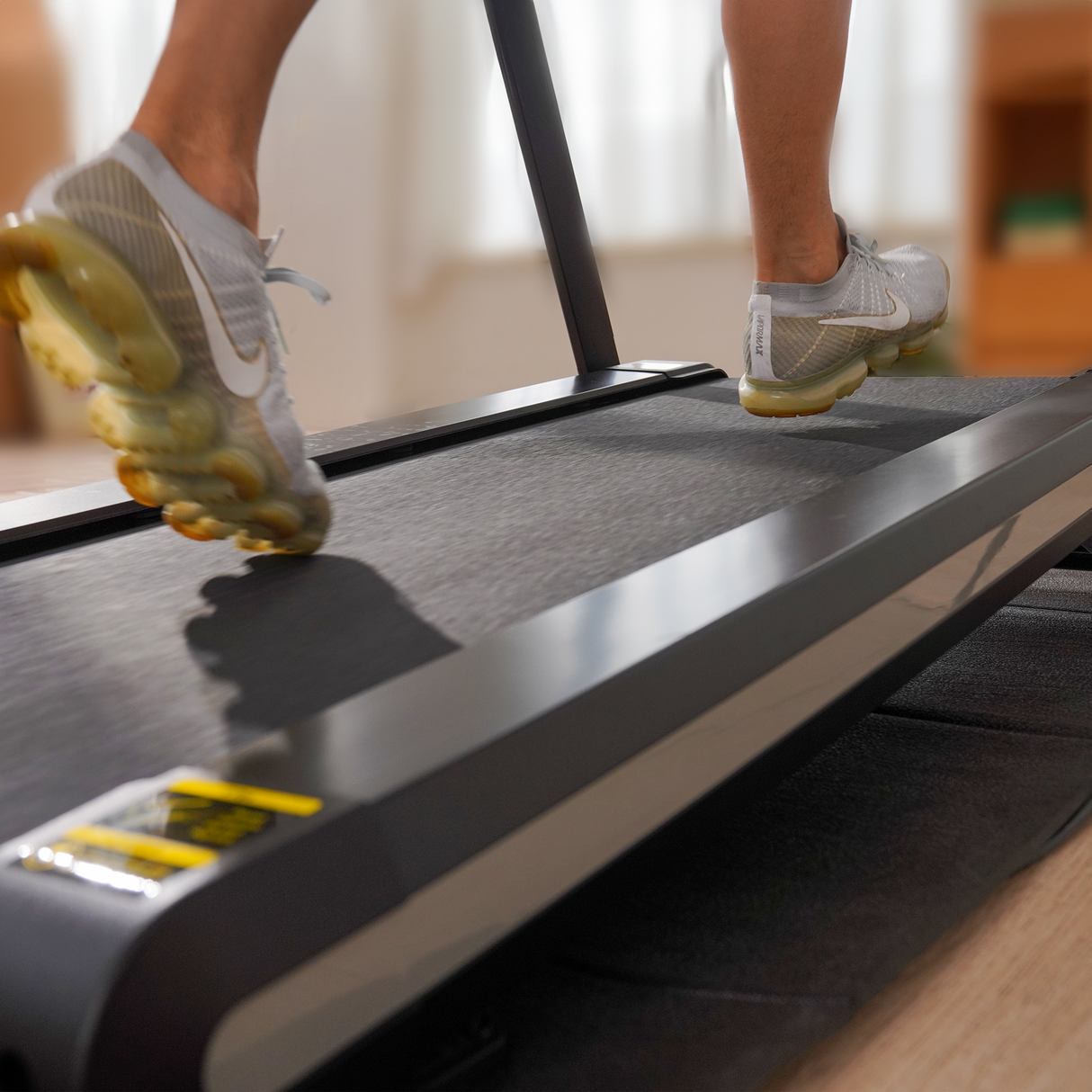 DeerRun X20 Treadmill with 15% Auto Incline Full Running Deck Treadmill | 400Lbs, 11.3Mph