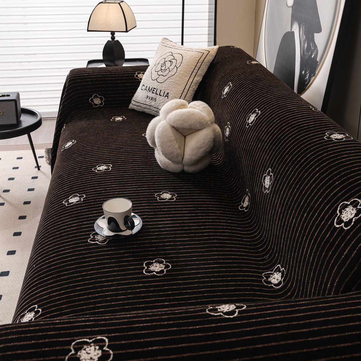 Chenille Camellia Floral Sofa Throw Cover Couch Blanket with Striped Jacquard