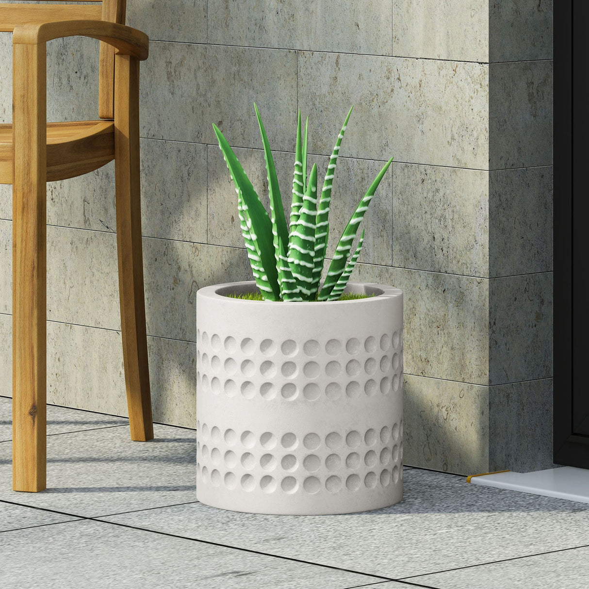 Elegant Design Cube Planter by Couch.com