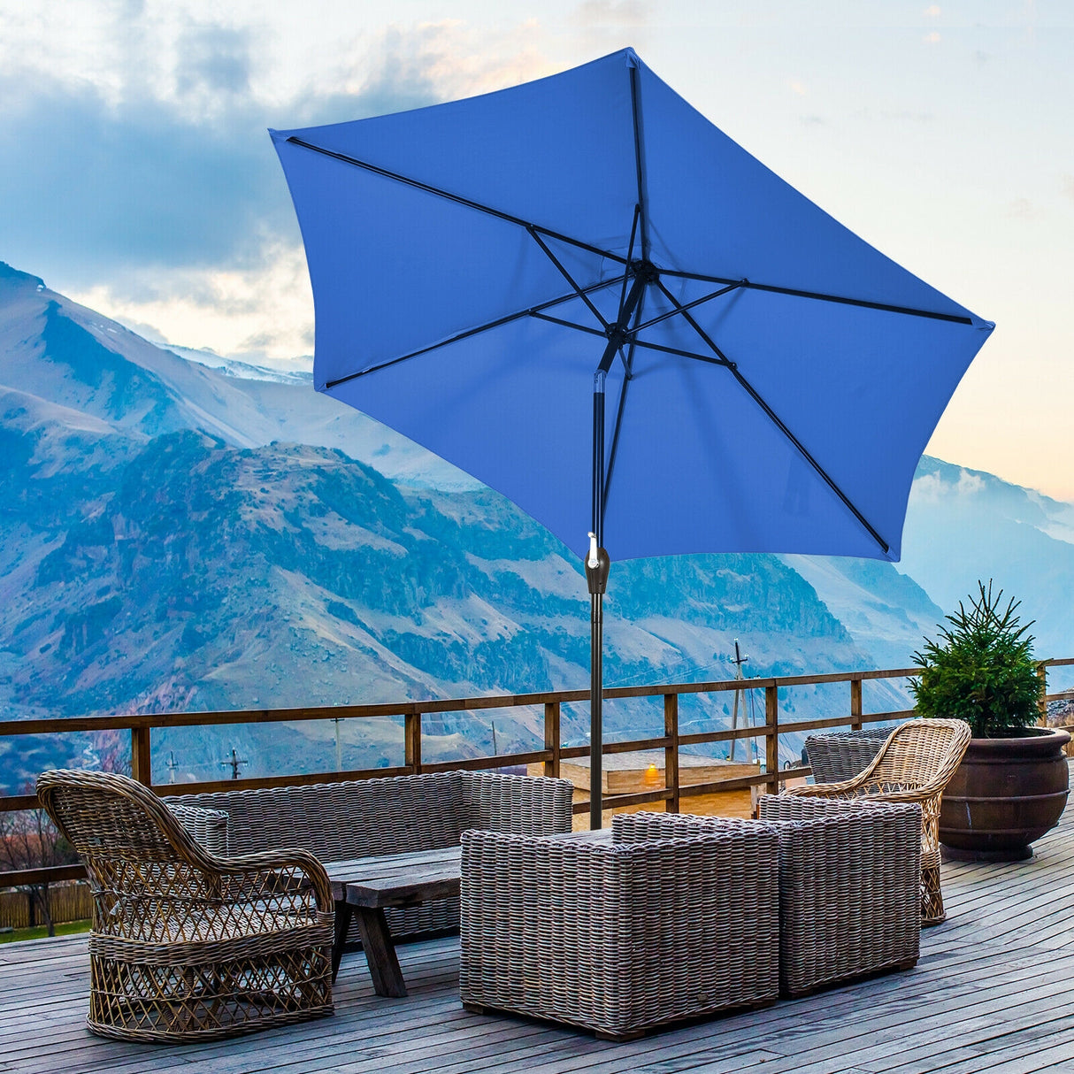 9 ft Patio Outdoor Umbrella with Crank-Orange