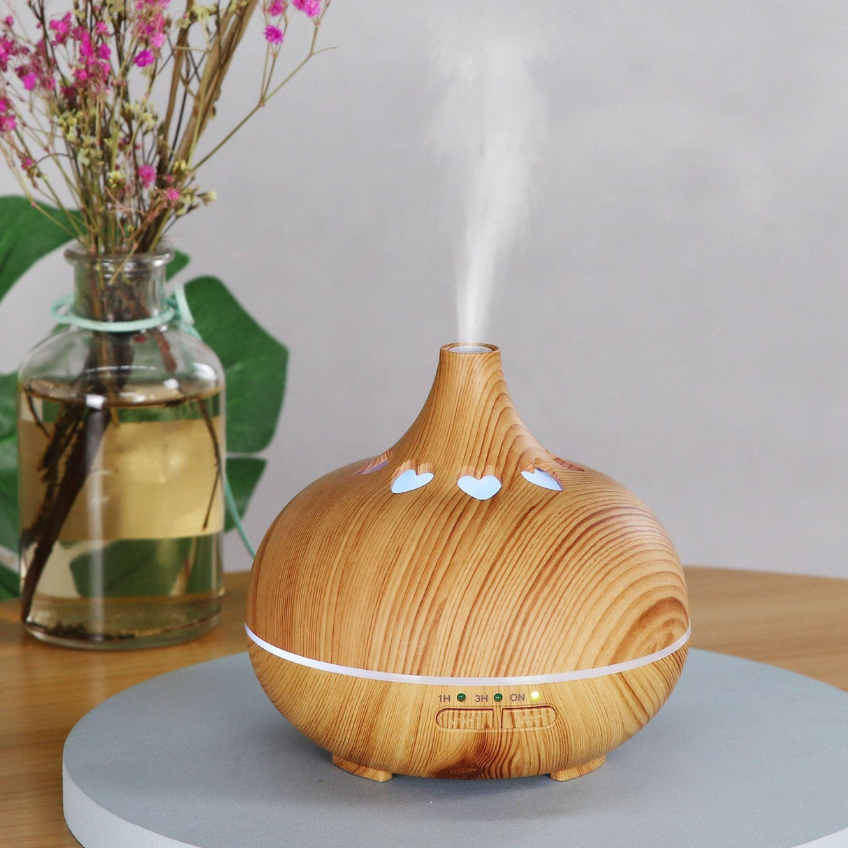 Modern Heart Shapes Aromatherapy Diffuser 550ml With Remote Control Cool Mist Humidifier Ultrasonic Aroma Essential Oil Diffuser for Office Home Bedroom Living Room Study Yoga Spa - Wood Grain, 7 Colors LED Light