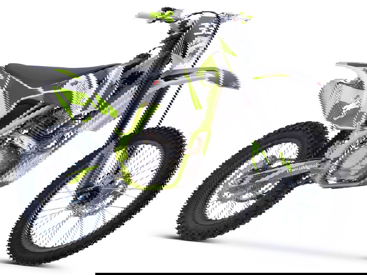 TrailMaster TM33 250 Dirt Bike, 5-Speed Manual, Dual Disc Brakes (21/18)