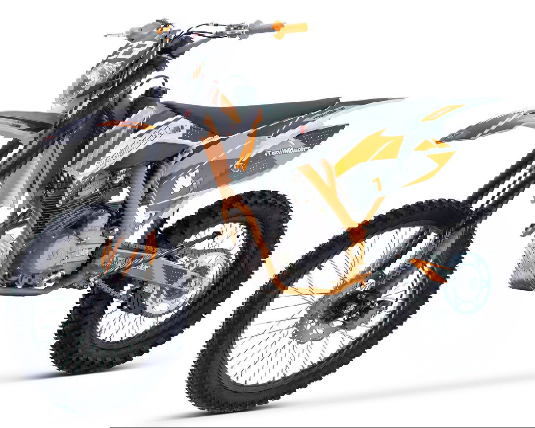 TrailMaster TM33 250 Dirt Bike, 5-Speed Manual, Dual Disc Brakes (21/18)