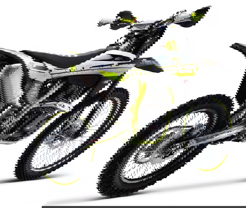 TrailMaster TM35 250cc Dirt Bike, 5-Speed Manual, Dual Disc Brakes, (21/18) Wheels