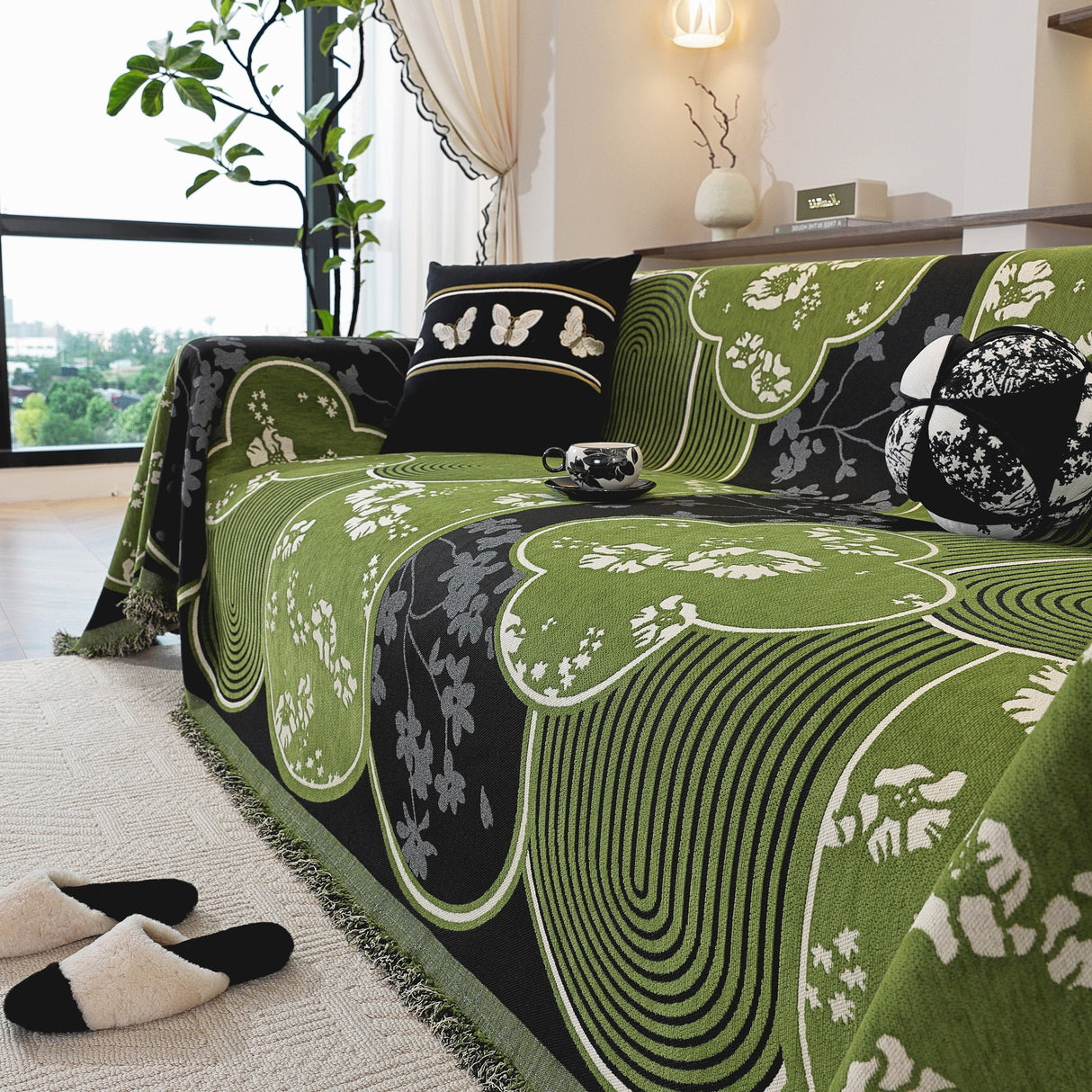 Modern Retro Sofa Throw - Decorative, Washable Chenille Blanket & Couch Protector