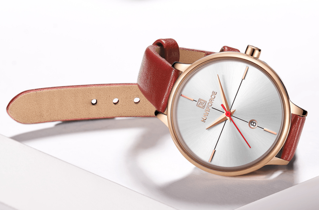 Women's Luxury Watch With Leather Belts Shiny Steel Case Scratch Resistant Glass Unique Design Perfect Gift