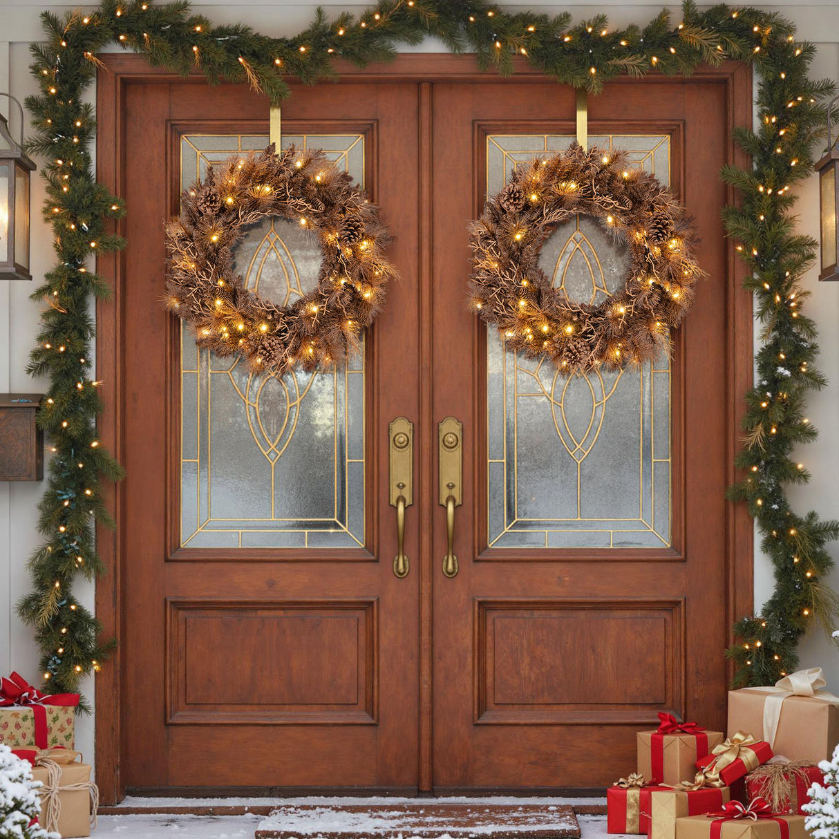 24 Inch Pre-lit Christmas Wreath with 105 Branch Tips and 35 Warm White LED Lights-2 pieces