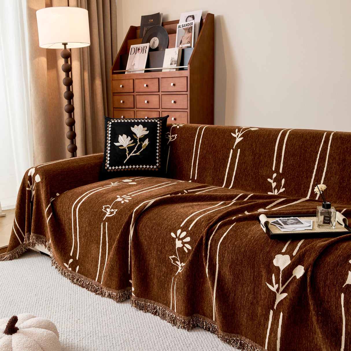 Chenille Jacquard Sofa Throw Cover with Tassel Soft Thick Couch Protector Blanket