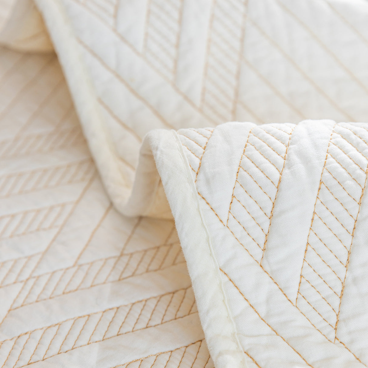 Quilted Geometric Cotton Sofa Cover, Non-Slip & Thick Padded Furniture Covers