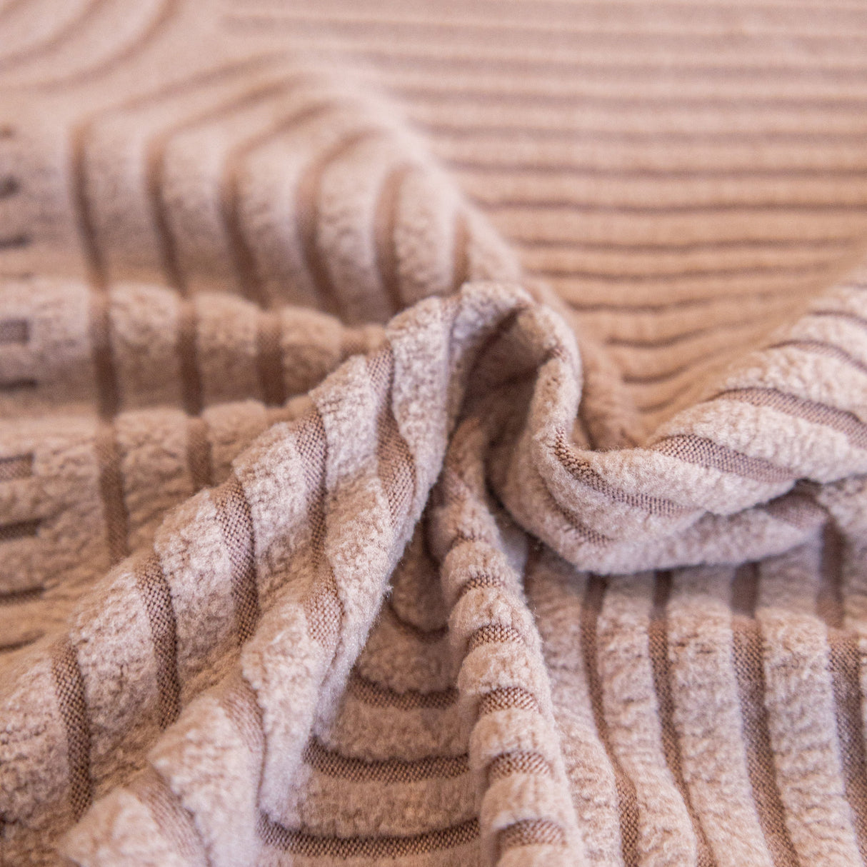 Modern Slipcovers Geometric Textured Stretchable Sofa Cover for Couch with Chaise