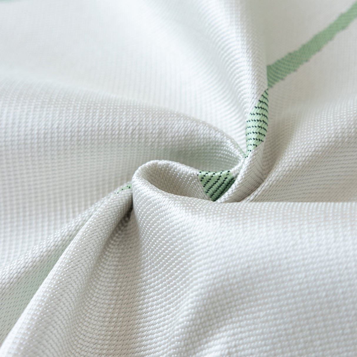 Cozy Cooling Tulip Sofa Throw Covers, Decorative & Breathable Couch Cover, Elegant Couch Protector