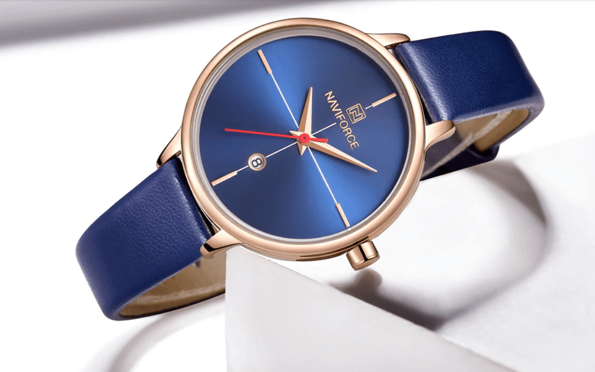 Women's Luxury Watch With Leather Belts Shiny Steel Case Scratch Resistant Glass Unique Design Perfect Gift