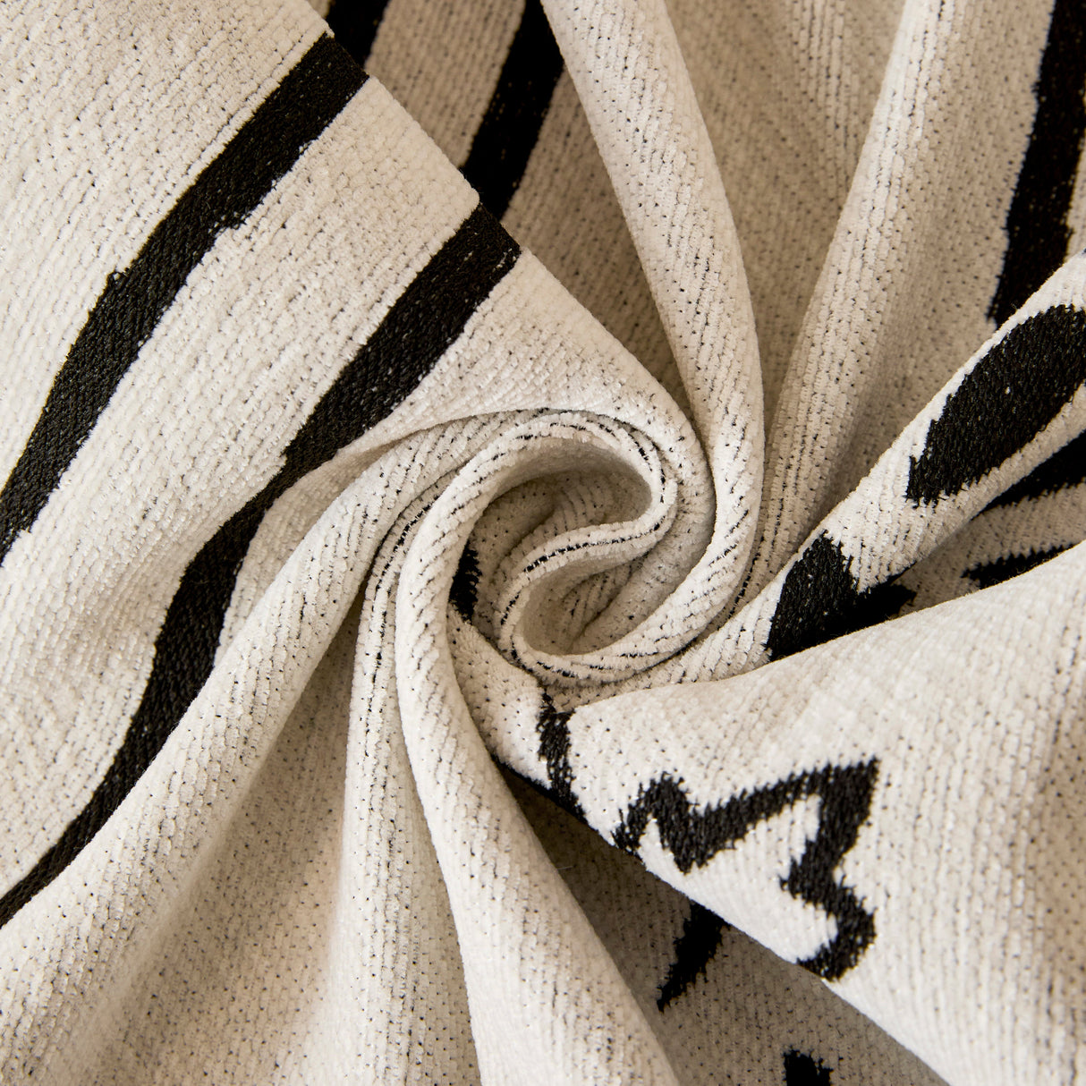 Chenille Jacquard Sofa Throw Cover with Tassel Soft Thick Couch Protector Blanket