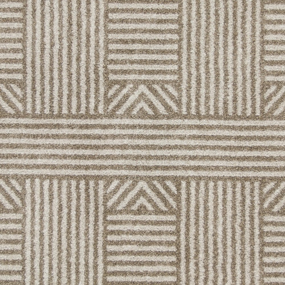 7' X 9' Beige And Ivory Geometric Indoor Outdoor Area Rug