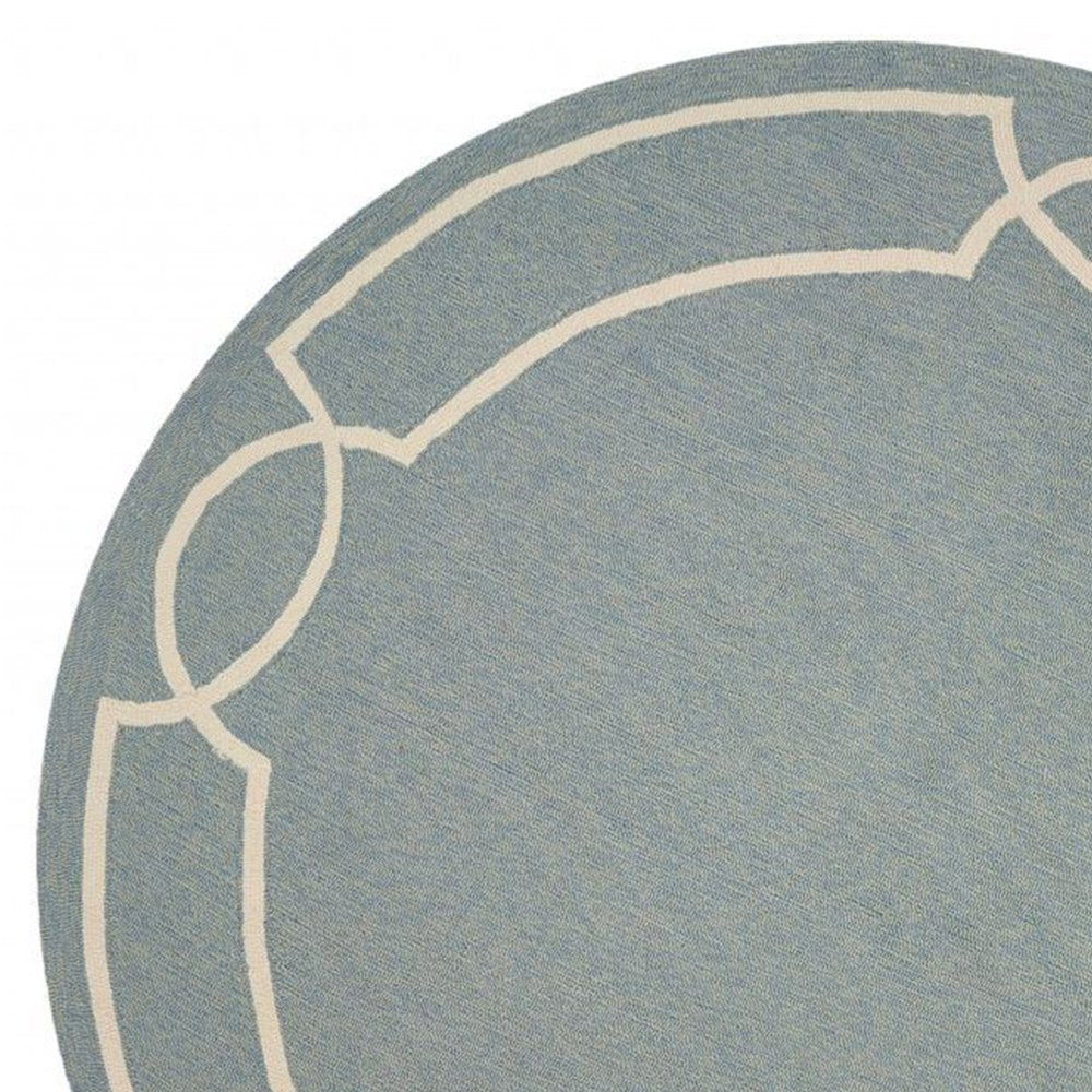 5' X 7' Gray And Ivory Handmade Indoor Outdoor Area Rug