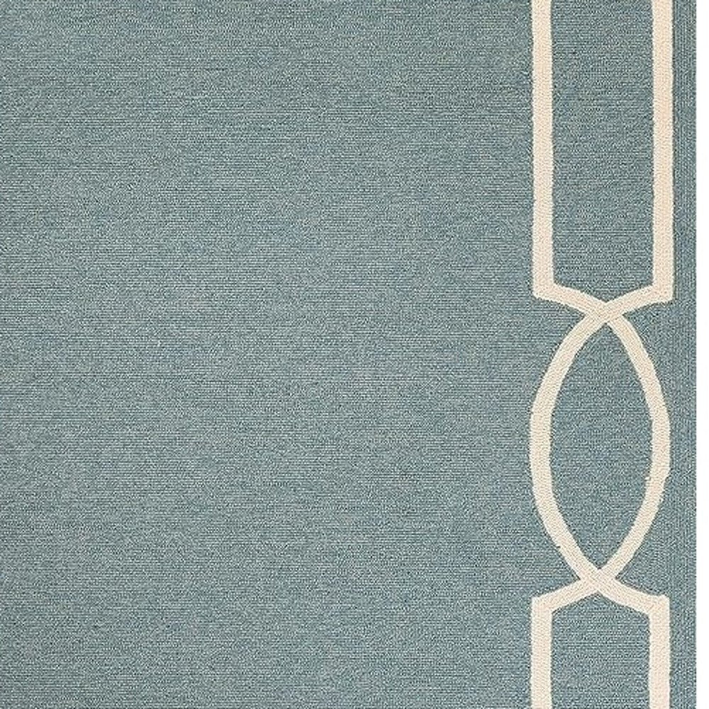 5' X 7' Gray And Ivory Handmade Indoor Outdoor Area Rug