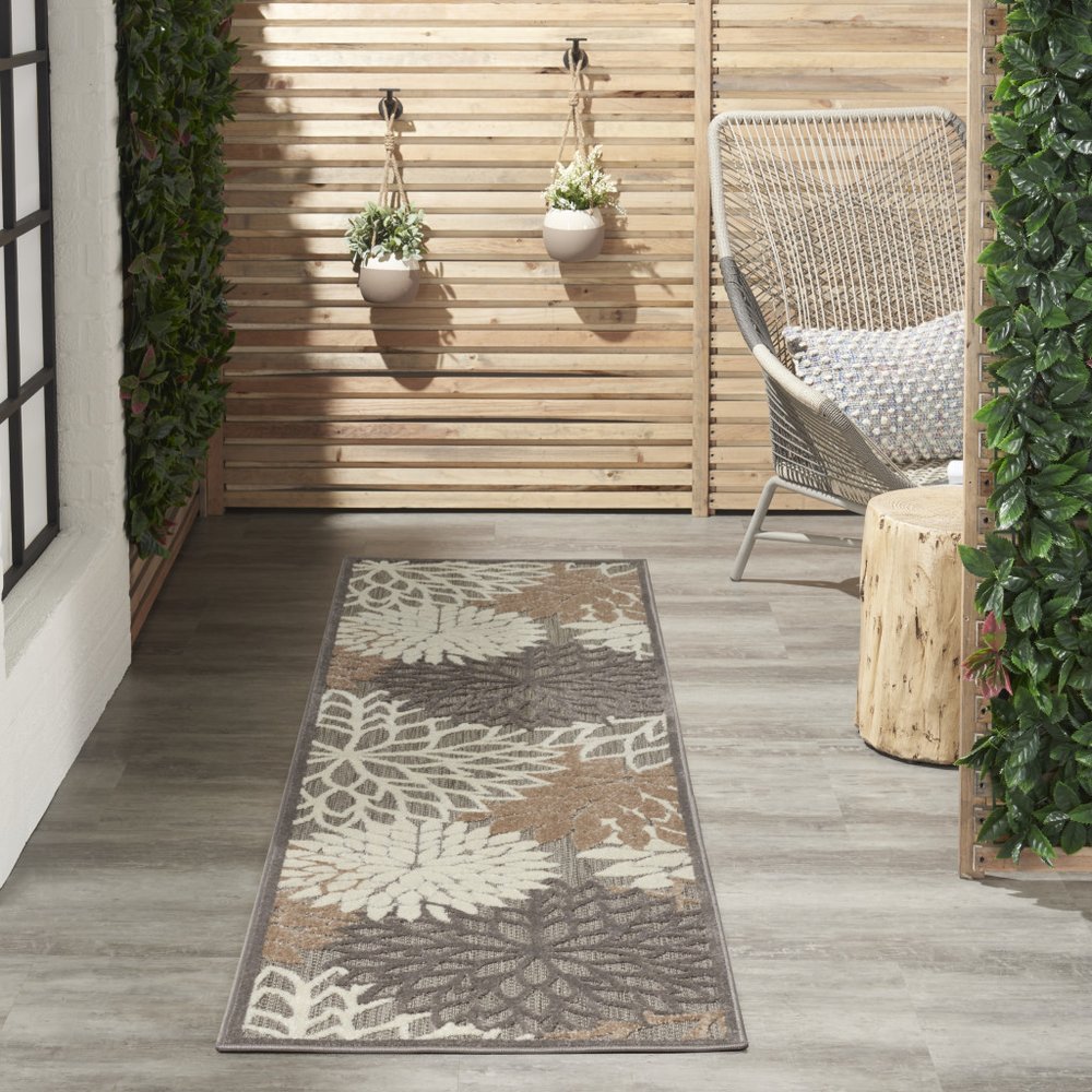 6' Gray And Ivory Floral Indoor Outdoor Area Rug