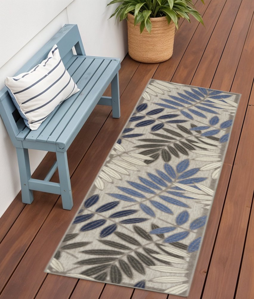6' X 9' Blue And Gray Floral Indoor Outdoor Area Rug