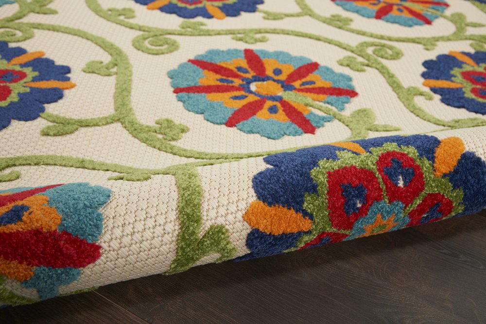 4' X 6' Ivory And Blue Indoor Outdoor Area Rug