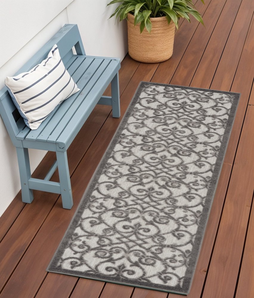 6' Gray Indoor Outdoor Area Rug