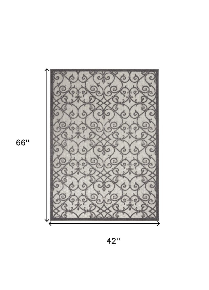 5' X 8' Gray Indoor Outdoor Area Rug