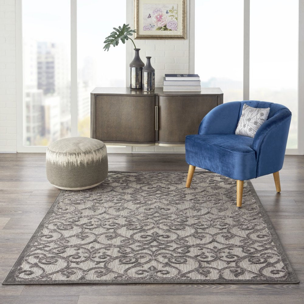 8' X 11' Gray Indoor Outdoor Area Rug