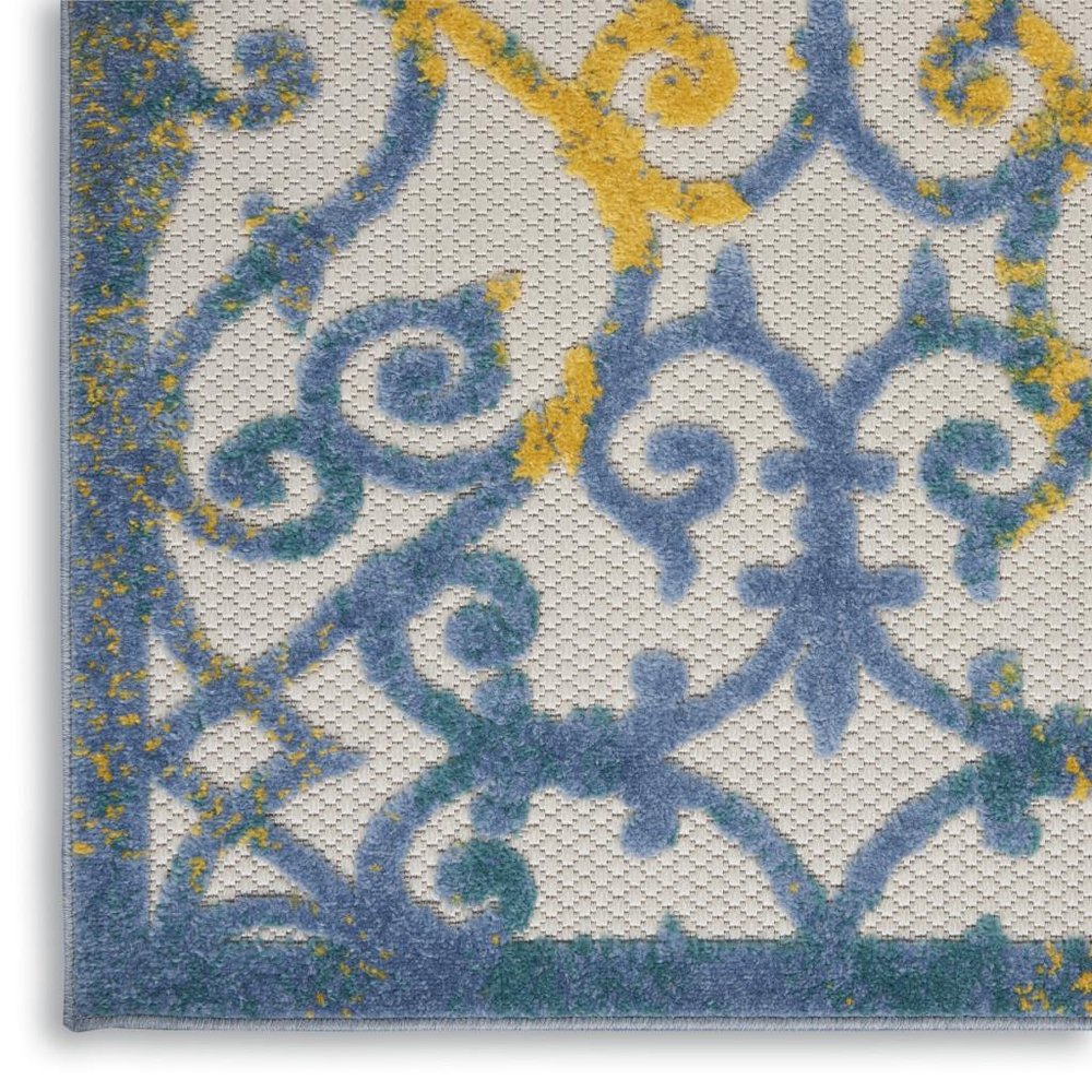 6' X 9' Ivory And Blue Indoor Outdoor Area Rug