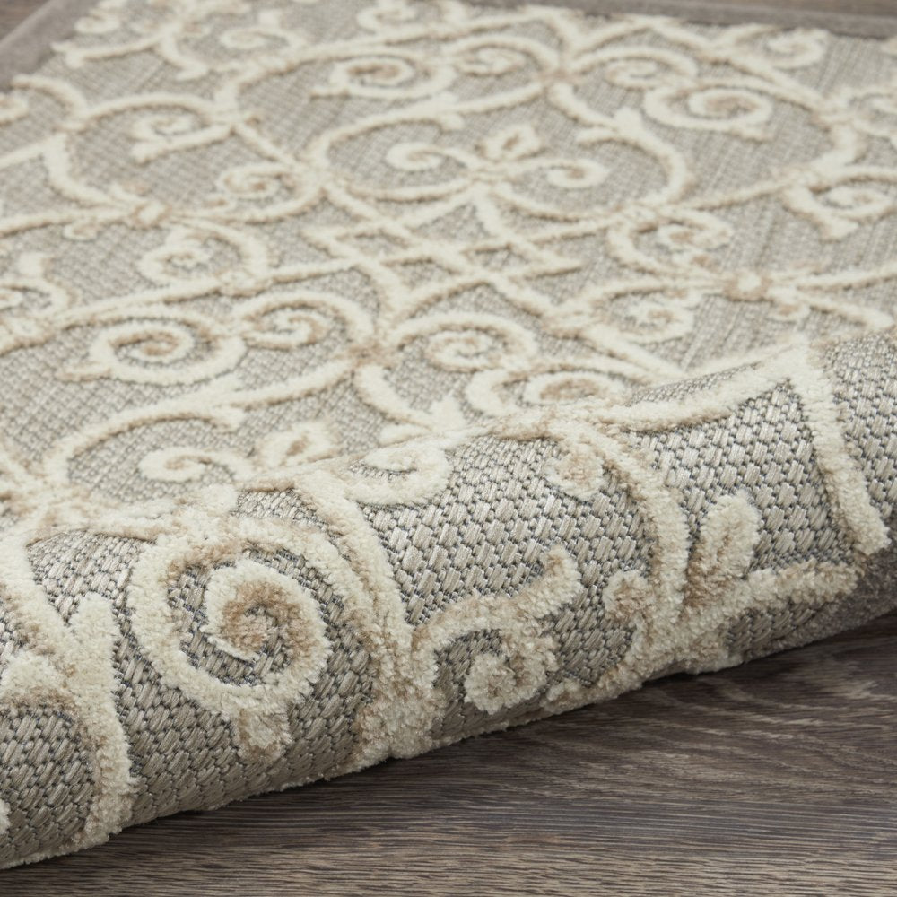 8' Gray And Ivory Indoor Outdoor Area Rug