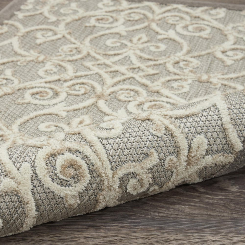 5' X 8' Gray And Ivory Indoor Outdoor Area Rug