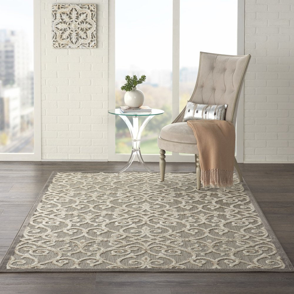5' X 8' Gray And Ivory Indoor Outdoor Area Rug