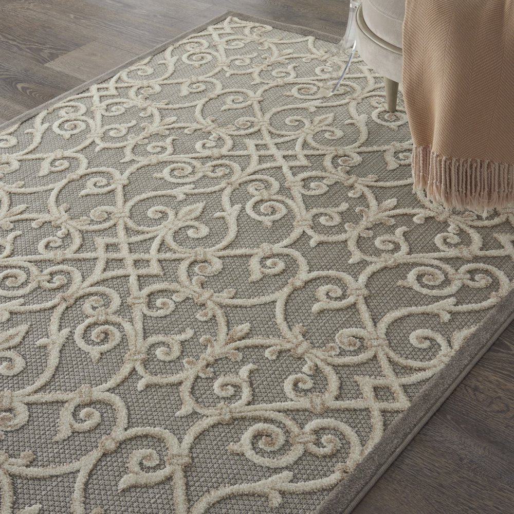 5' X 8' Gray And Ivory Indoor Outdoor Area Rug
